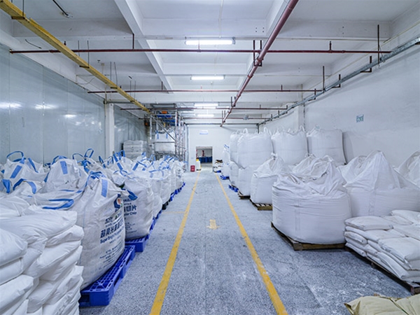 胶水存放区展示一角